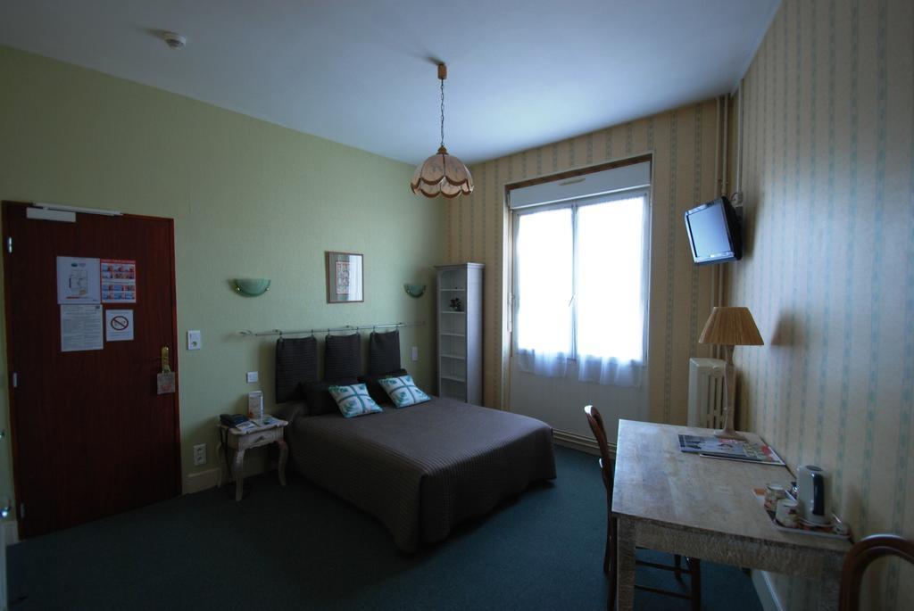 Hotel Barthotel Poitiers Szoba fotó